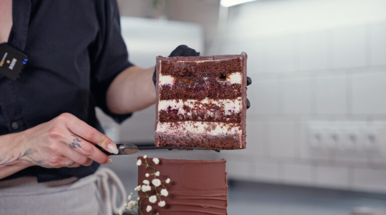 Brownie torta s čokoládovou ganážou